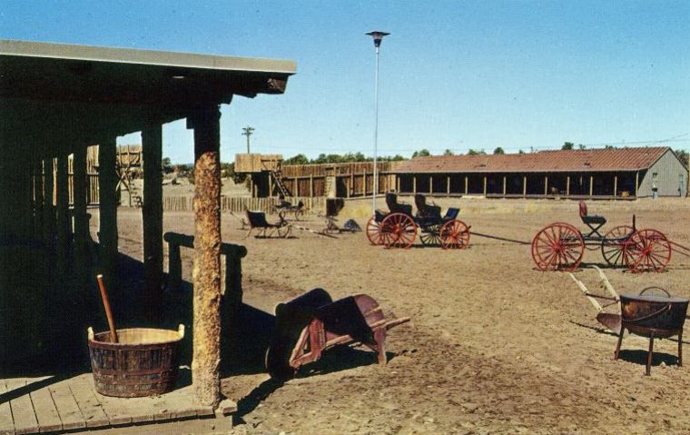AZ006400.jpg
