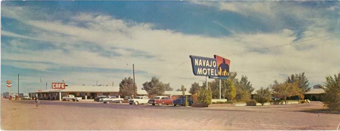 AZ008600.jpg