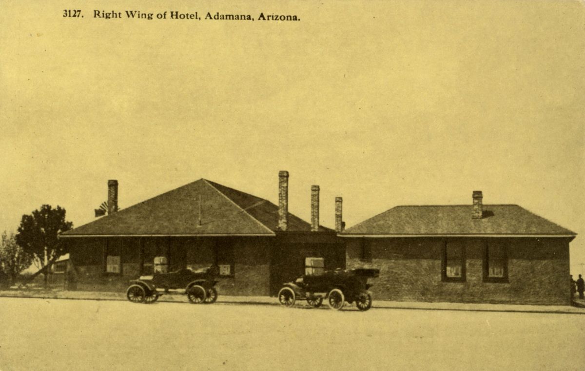 AZ009105.jpg