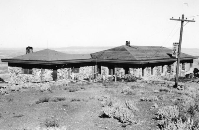 AZ009800.jpg