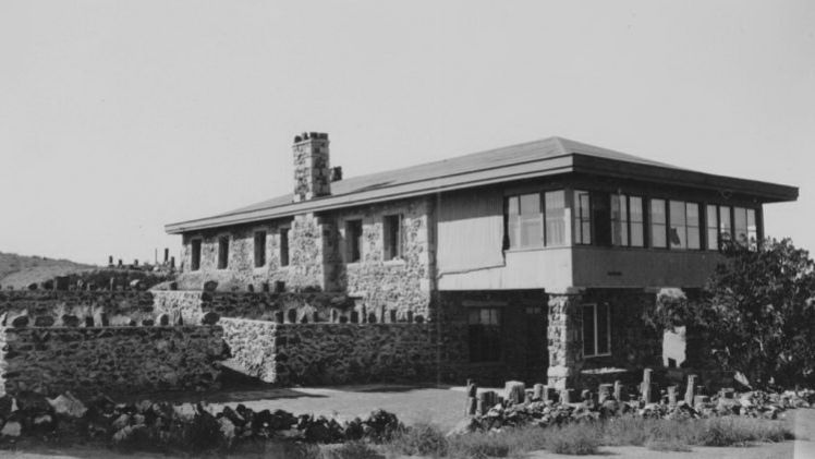 AZ009900.jpg
