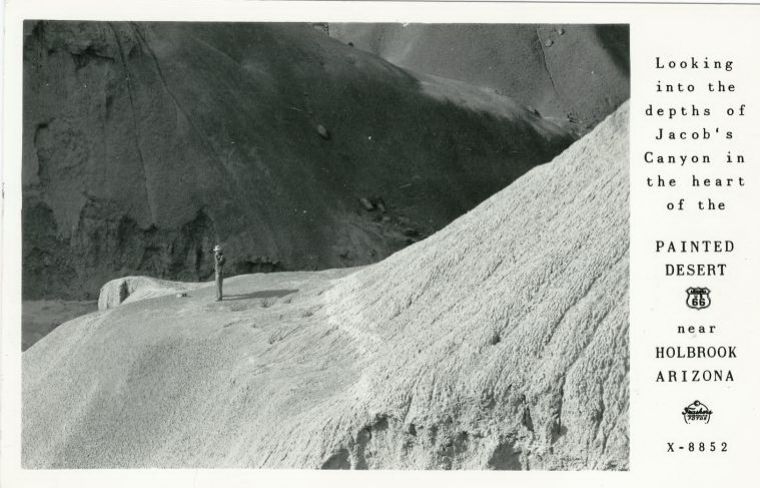 AZ012200.jpg