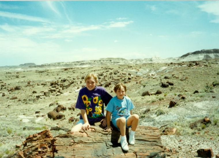 AZ014000.jpg