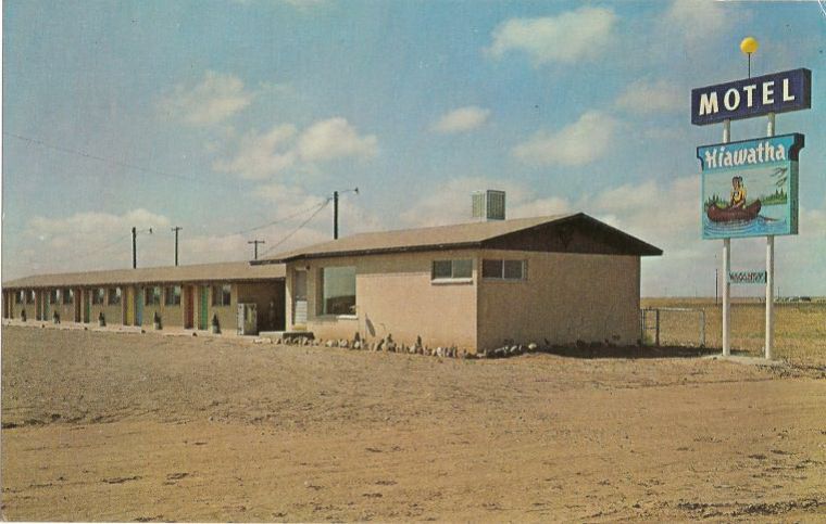 AZ014700.jpg