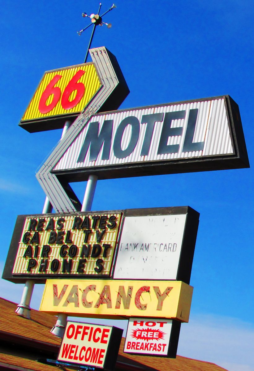 AZ015330.jpg