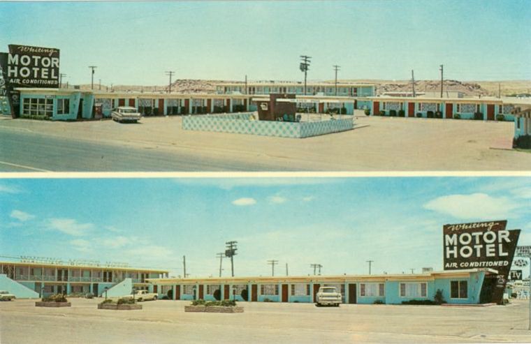 AZ021100.jpg