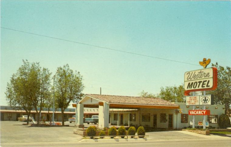 AZ023000.jpg