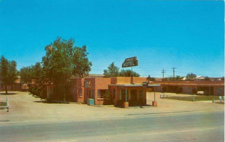 AZ024200.jpg