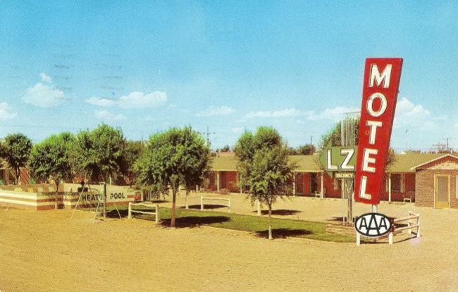 AZ032480.jpg