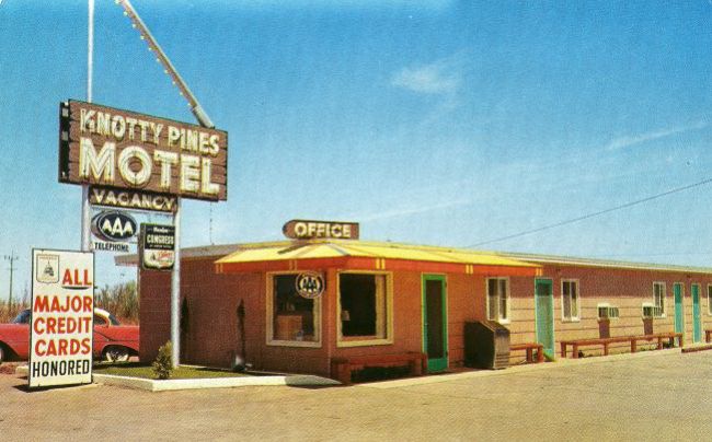 AZ033160.jpg