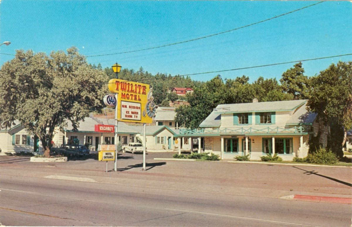 AZ046800.jpg