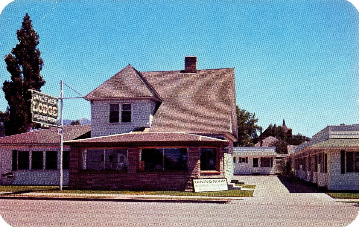 AZ053160.jpg