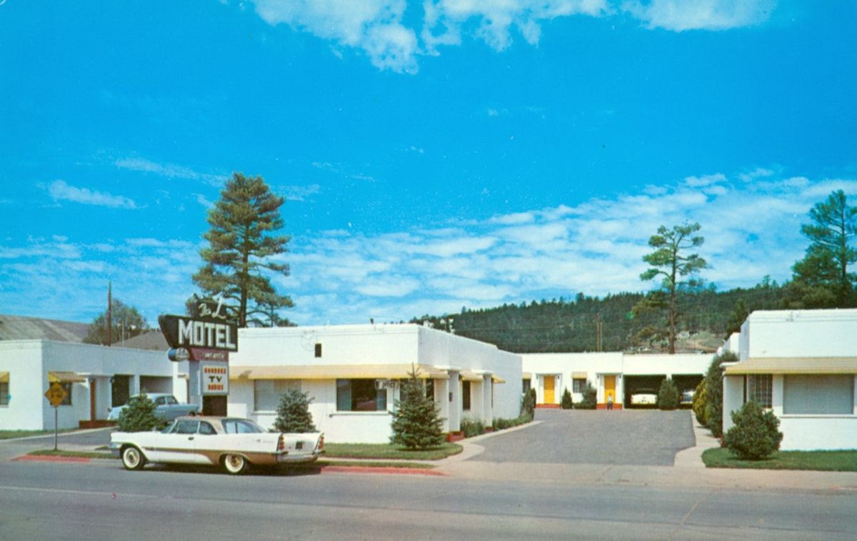 AZ053960.jpg