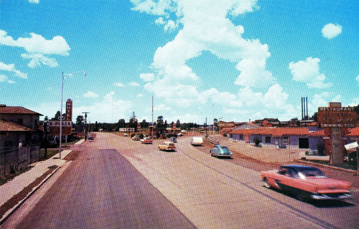 AZ054720.jpg