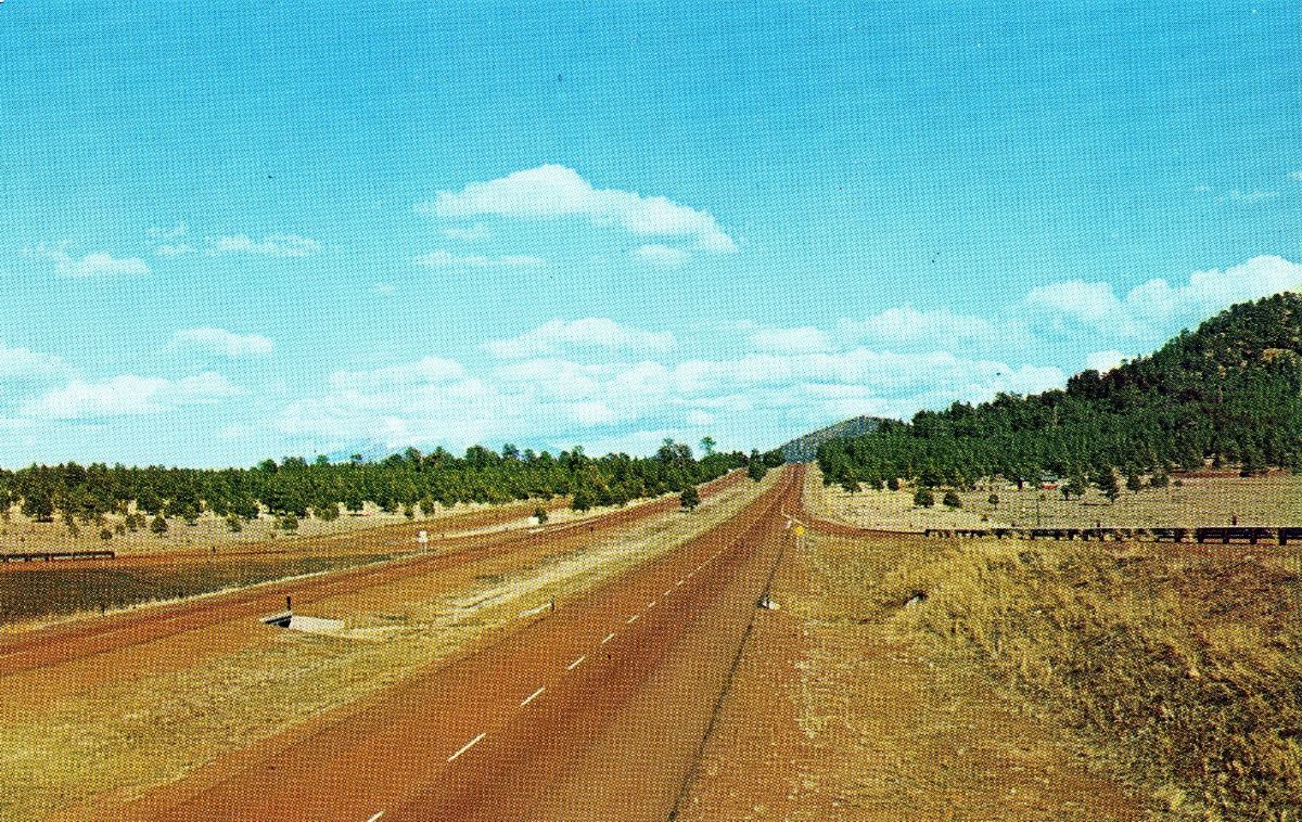 AZ057320.jpg