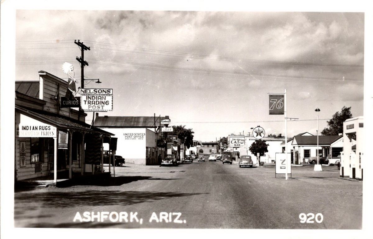 AZ068180.jpg