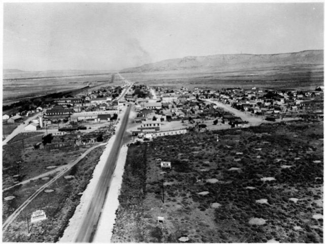 AZ069800.jpg
