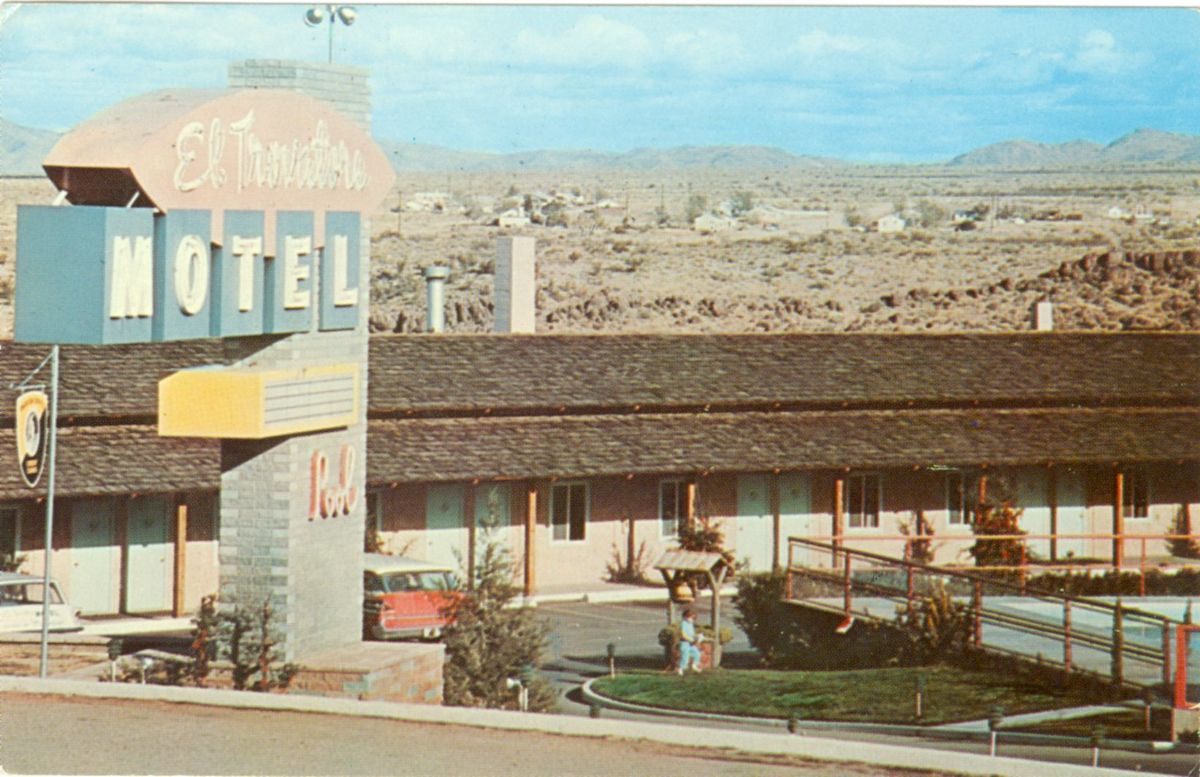 AZ079910.jpg