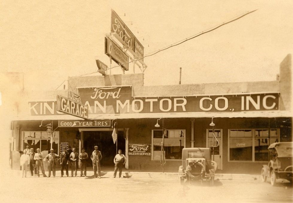 AZ081295.jpg