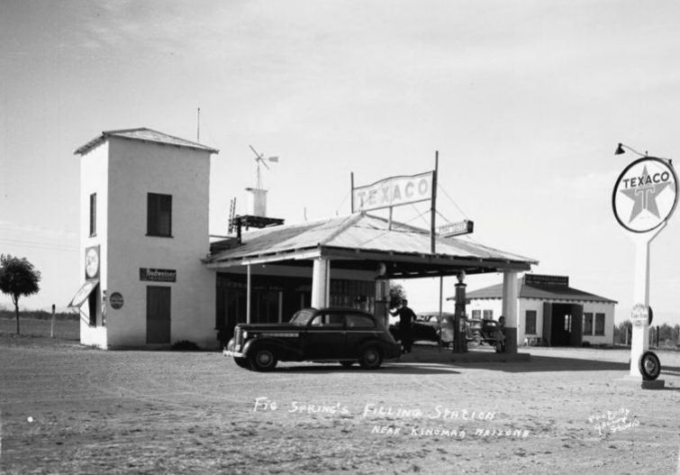 AZ088630.jpg