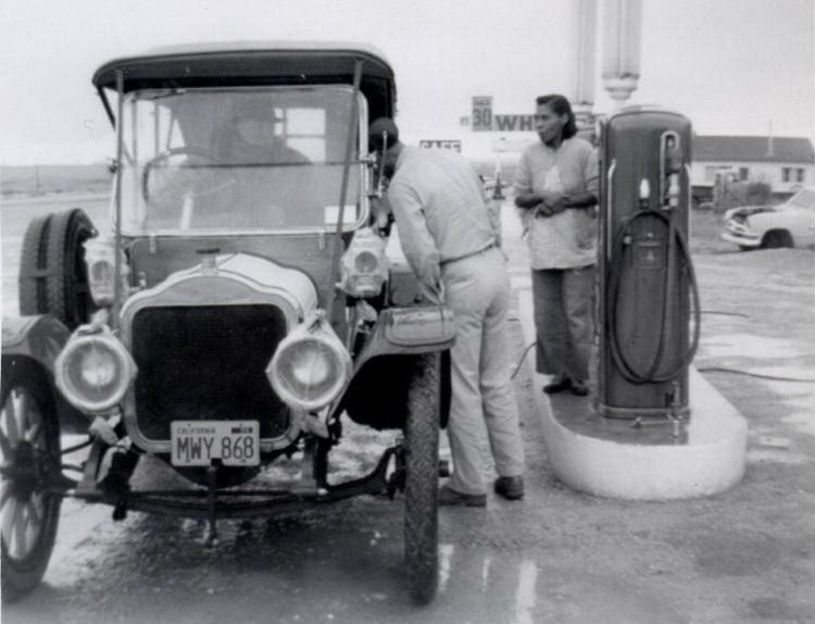 AZ097720.jpg