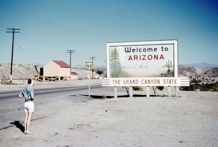 AZ099400.jpg