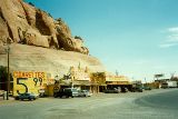 AZ004400.jpg
