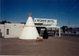 AZ022600.jpg
