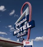 AZ071140.jpg