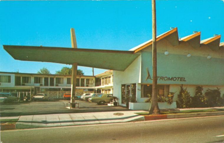 CAF37500.jpg