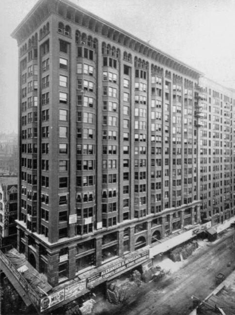 IL004800.jpg