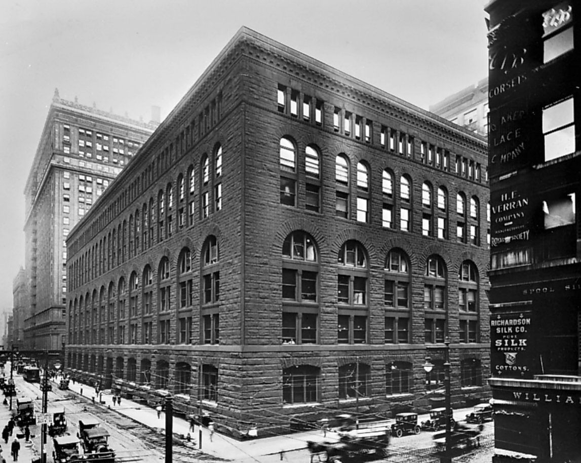 IL004830.jpg