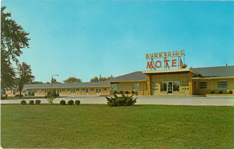 IL009400.jpg