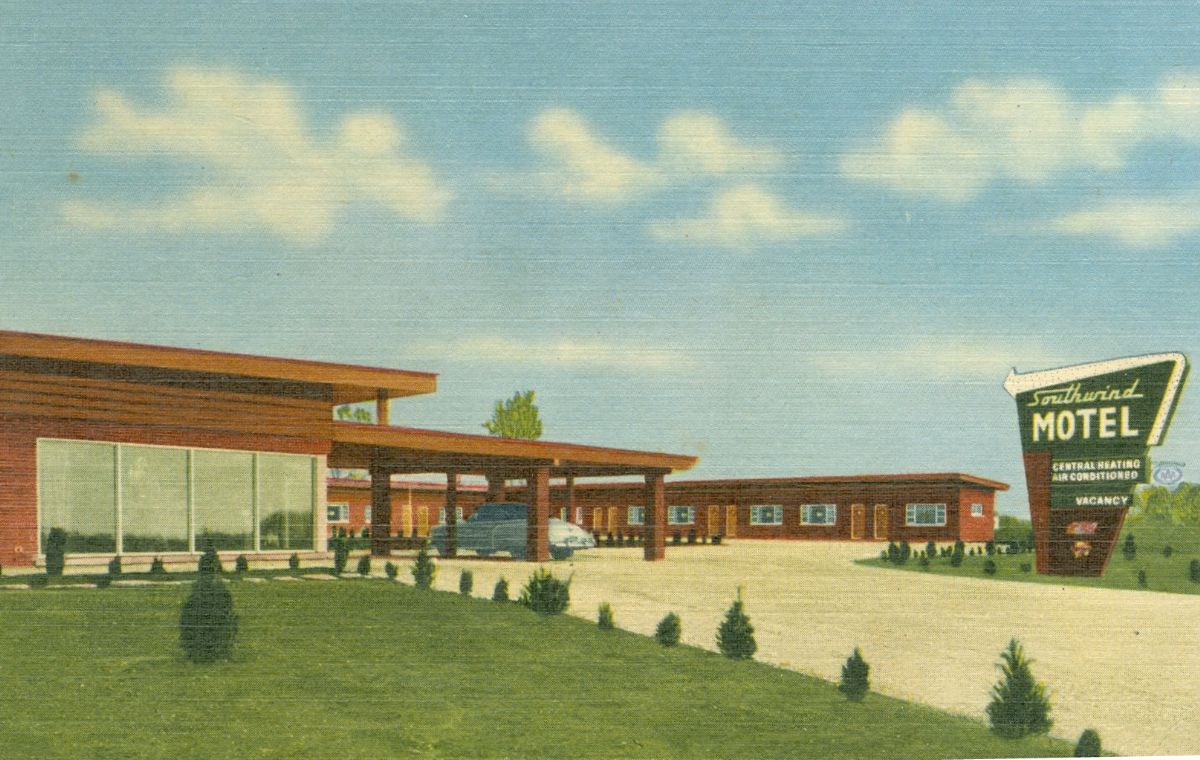 IL009525.jpg