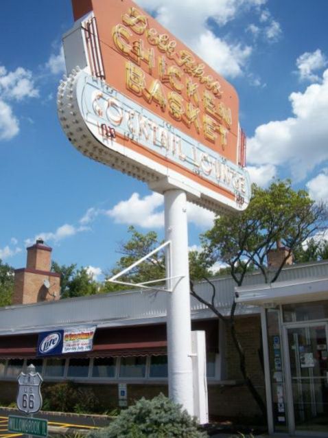 IL010700.jpg