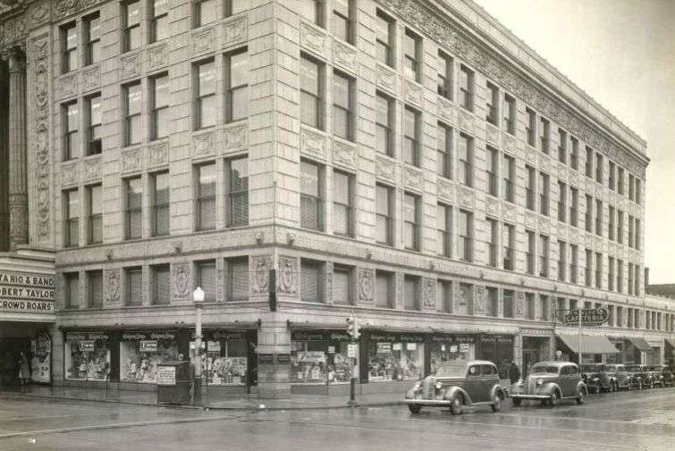 IL017200.jpg