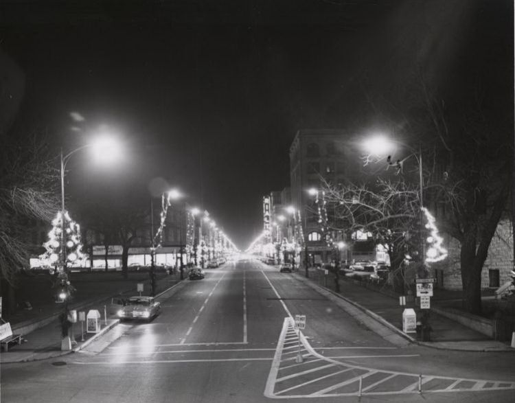 IL017400.jpg