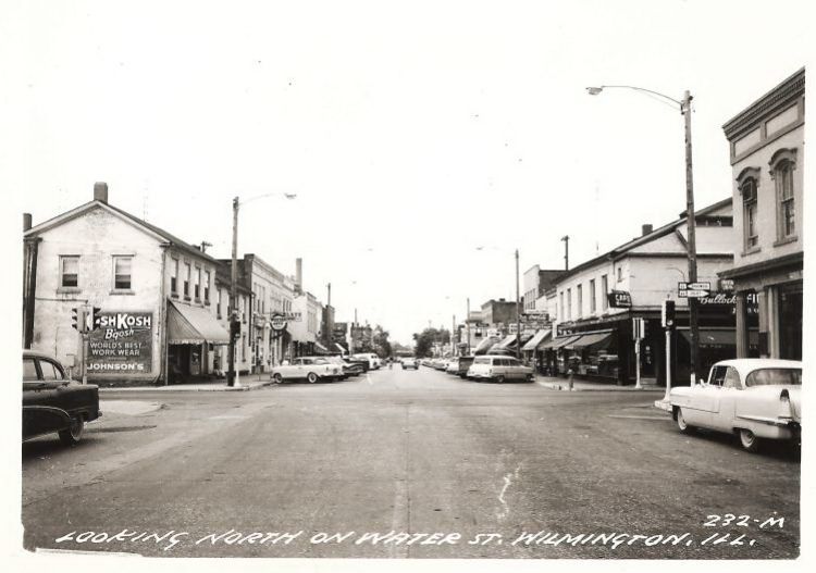 IL020800.jpg