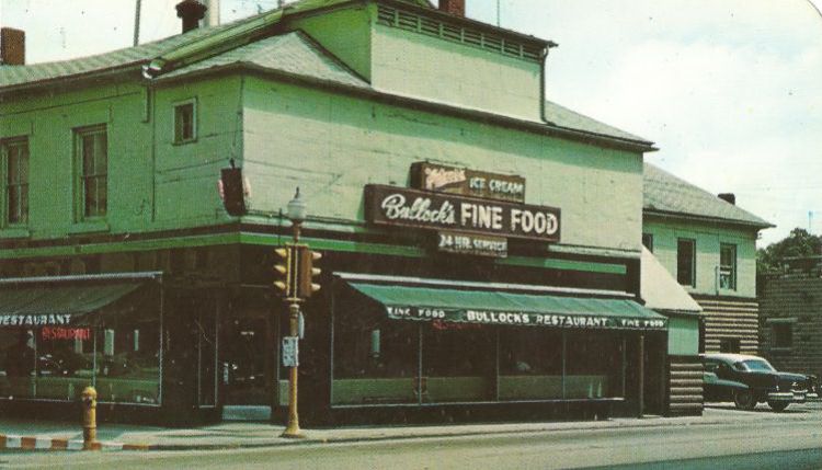 IL020900.jpg