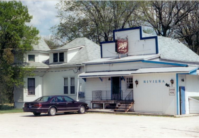 IL023400.jpg
