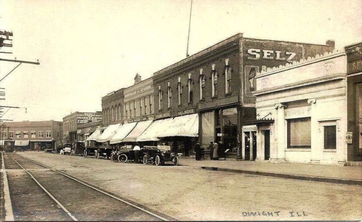 IL024575.jpg