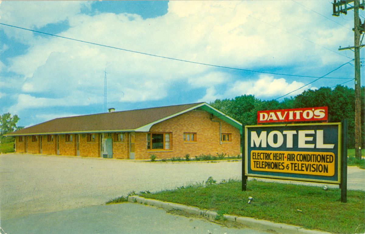 IL025500.jpg