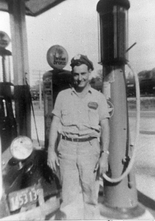 IL025600.jpg