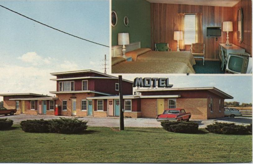IL027100.jpg