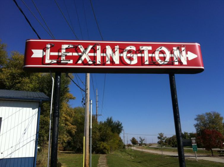 IL032200.jpg