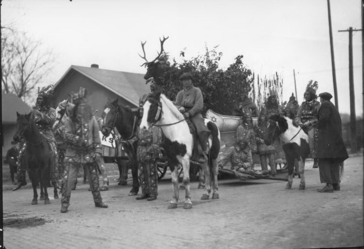 IL043800.jpg