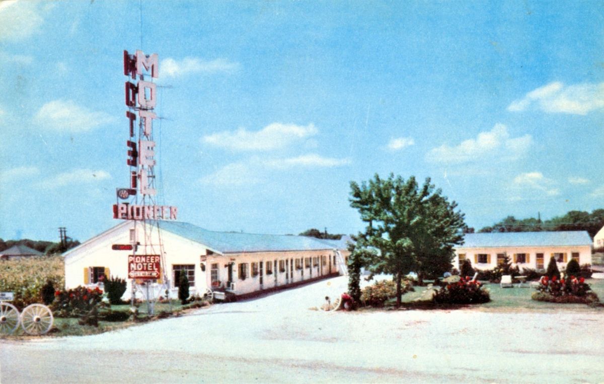 IL052810.jpg