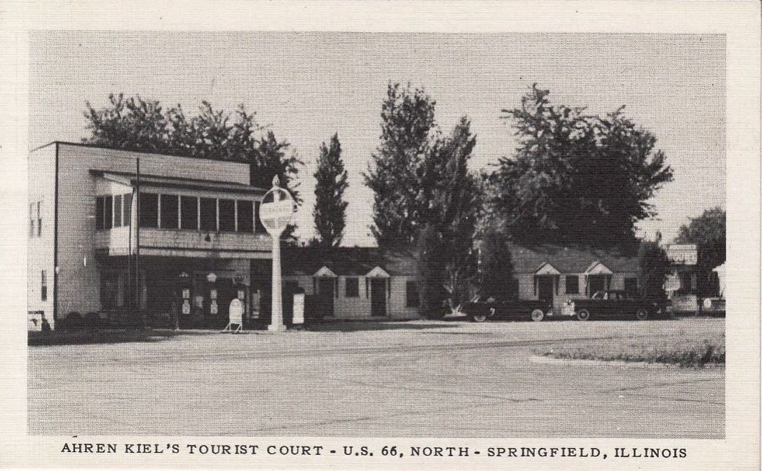 IL053115.jpg