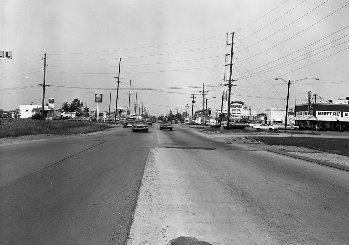 IL053409.jpg
