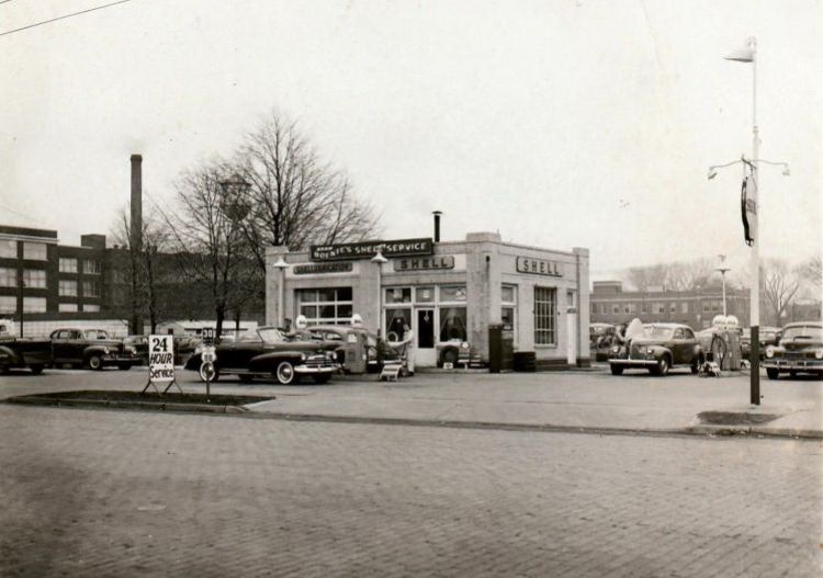 IL055800.jpg